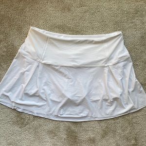 White Lululemon Tennis Skirt - 12 Tall